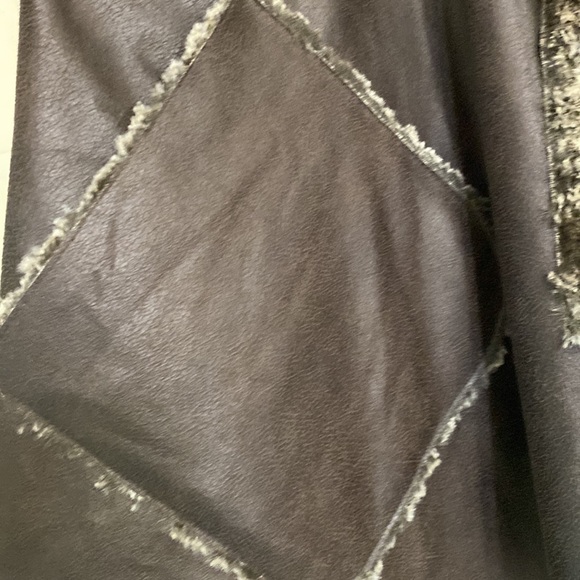 Dolce Cabo Open Front leather Faux Fur Vest Women's - Picture 8 of 13